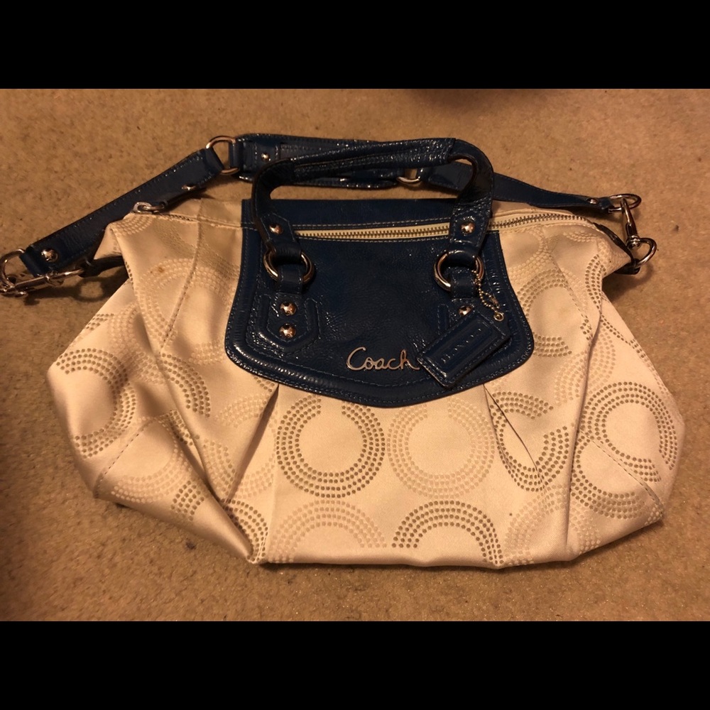 Coach shoulder bag